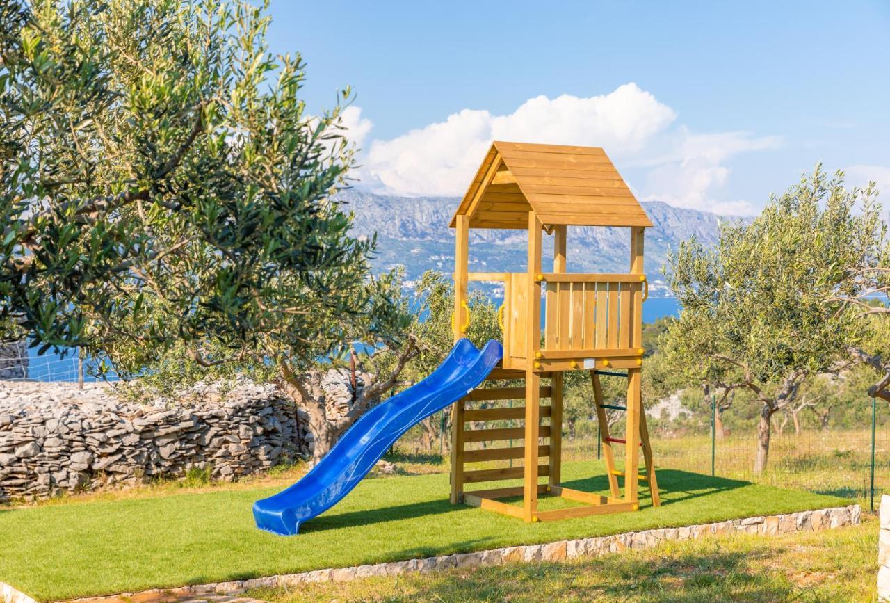 Marina Holiday Home Постира Екстериор снимка